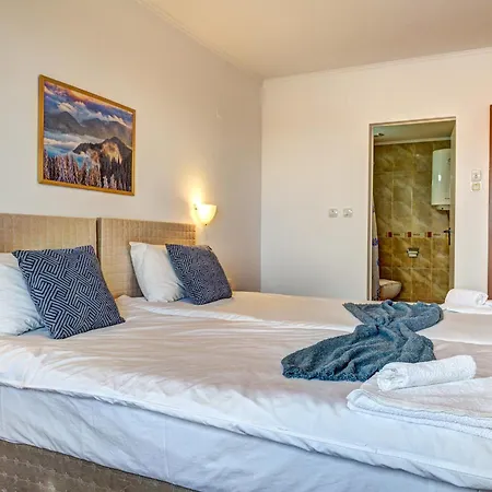 Hotel Silver Hills & With Free Parking Smoljan