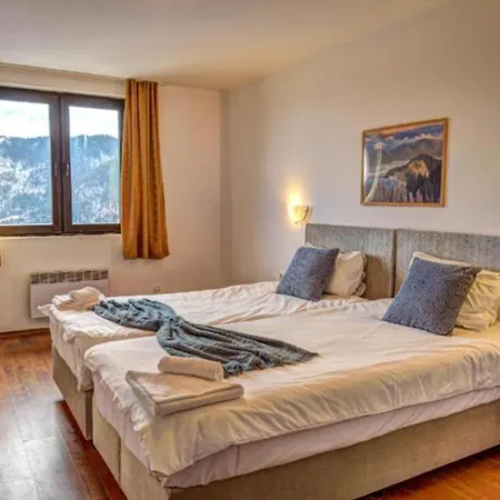 Hotel Silver Hills & With Free Parking