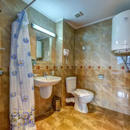 ホテル Silver Hills & With Free Parking