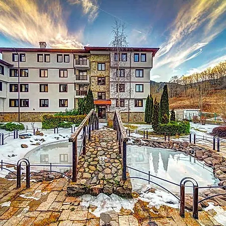 Silver Hills & With Free Parking Hotel Smolyan