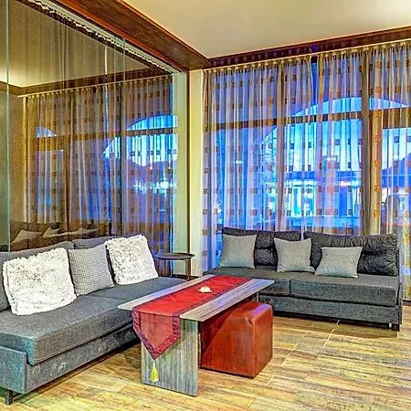 Silver Hills & With Free Parking Hotel 3*