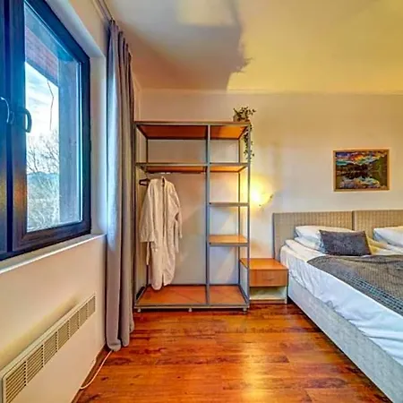 Hotel Silver Hills & With Free Parking